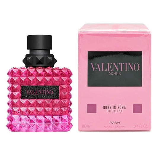 Donna Born in Roma Extradose Valentino
